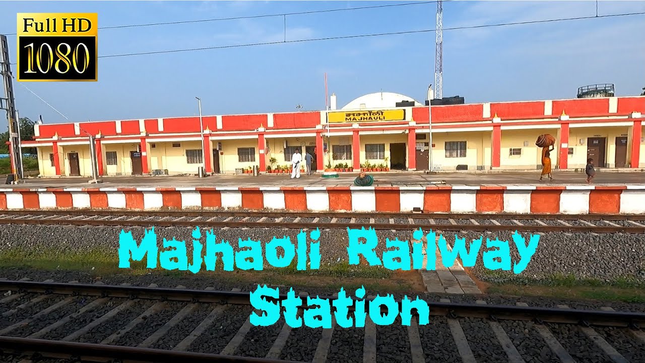 Majhaoli Railway station #bornfortravel