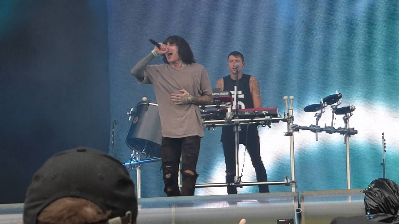 Bring Me the Horizon - Shadow Moses @ Rock Werchter 01-07-2016 Full HD