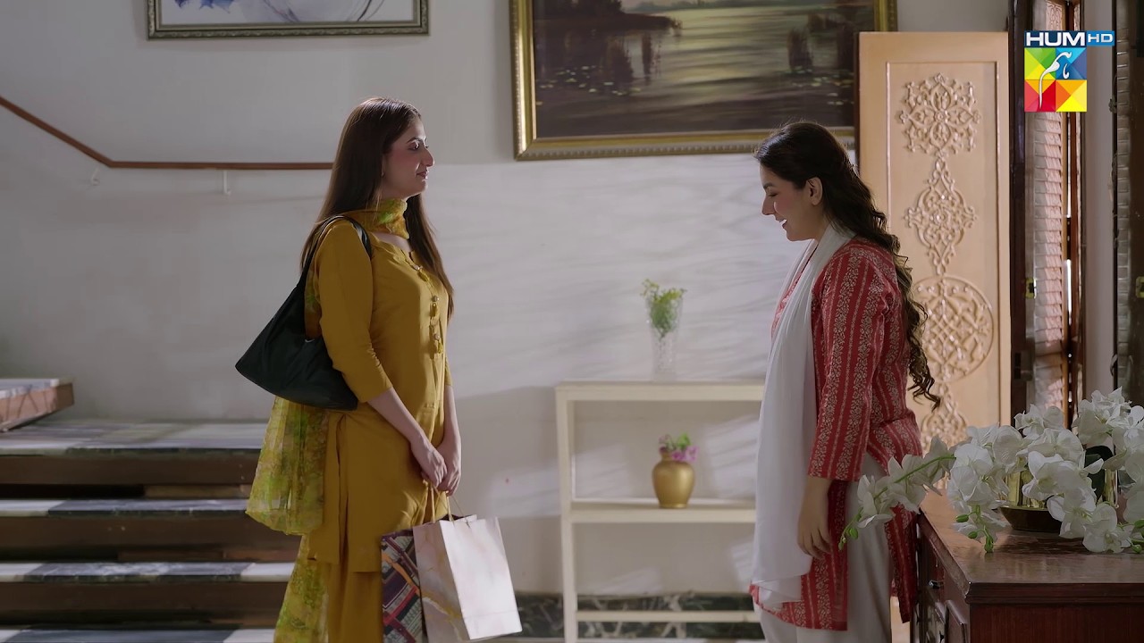 Akelay Akelay Sari Shopping Kar Aayi Shadi Ki...! #deewar #sunitamarshal