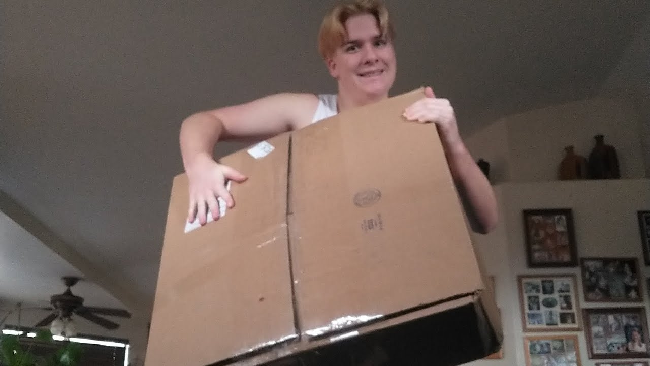 My unboxing of the Mertailor fantasea fin 5!
