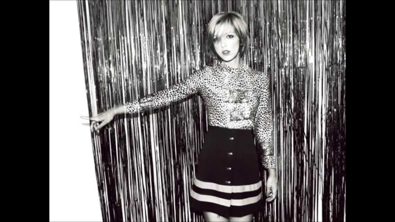 Coco Morier - 