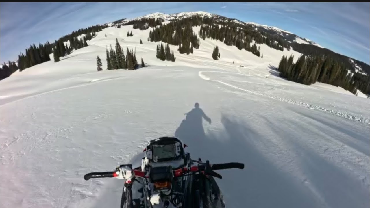 9R Rippin’ The Hills!!