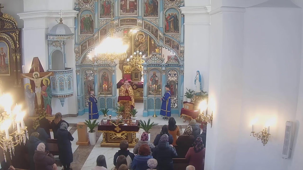 Хрестопоклонна неділя. Божественна Літургія св. Василія Великого