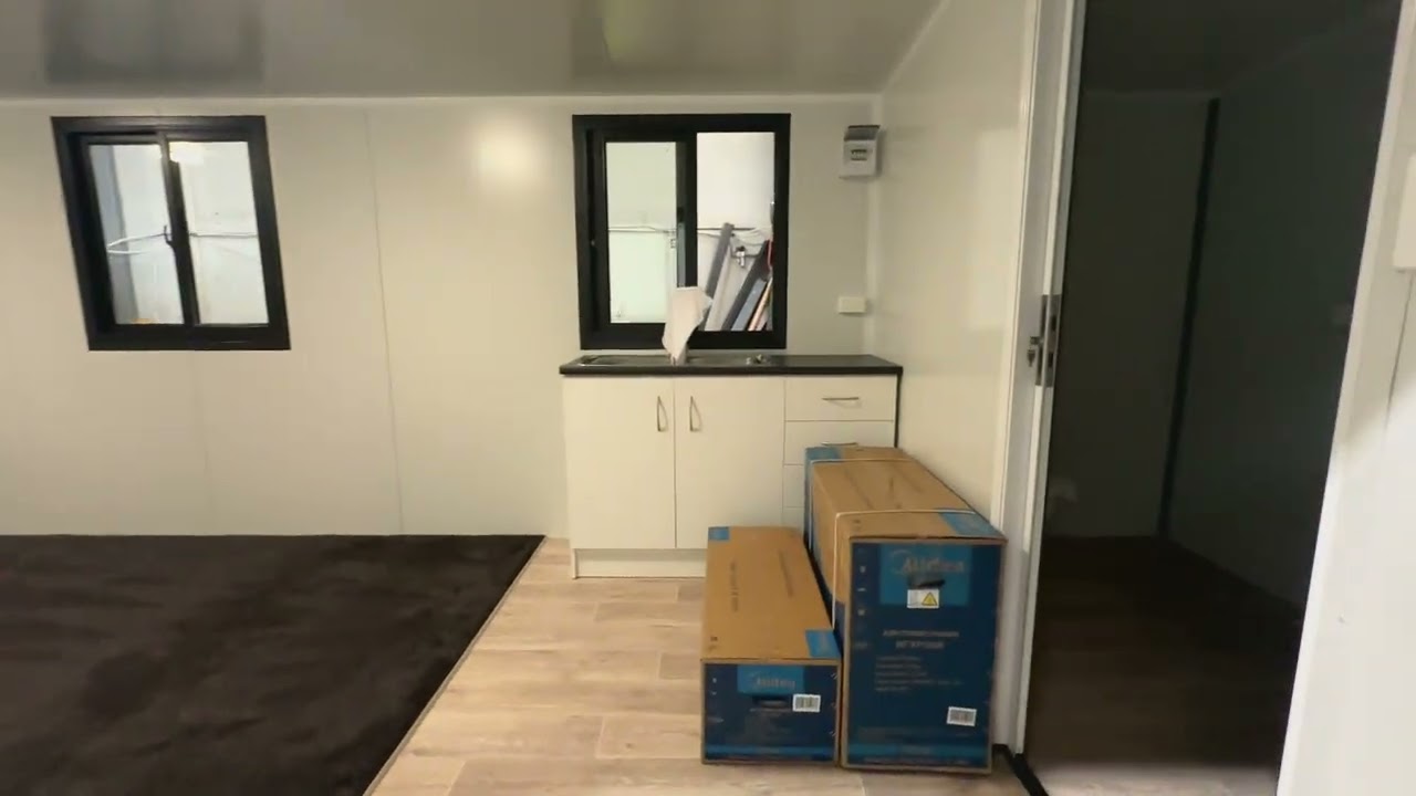 8.08 × 2.9m Self-Contained Cabin | Smart Studio Layout | QU1309