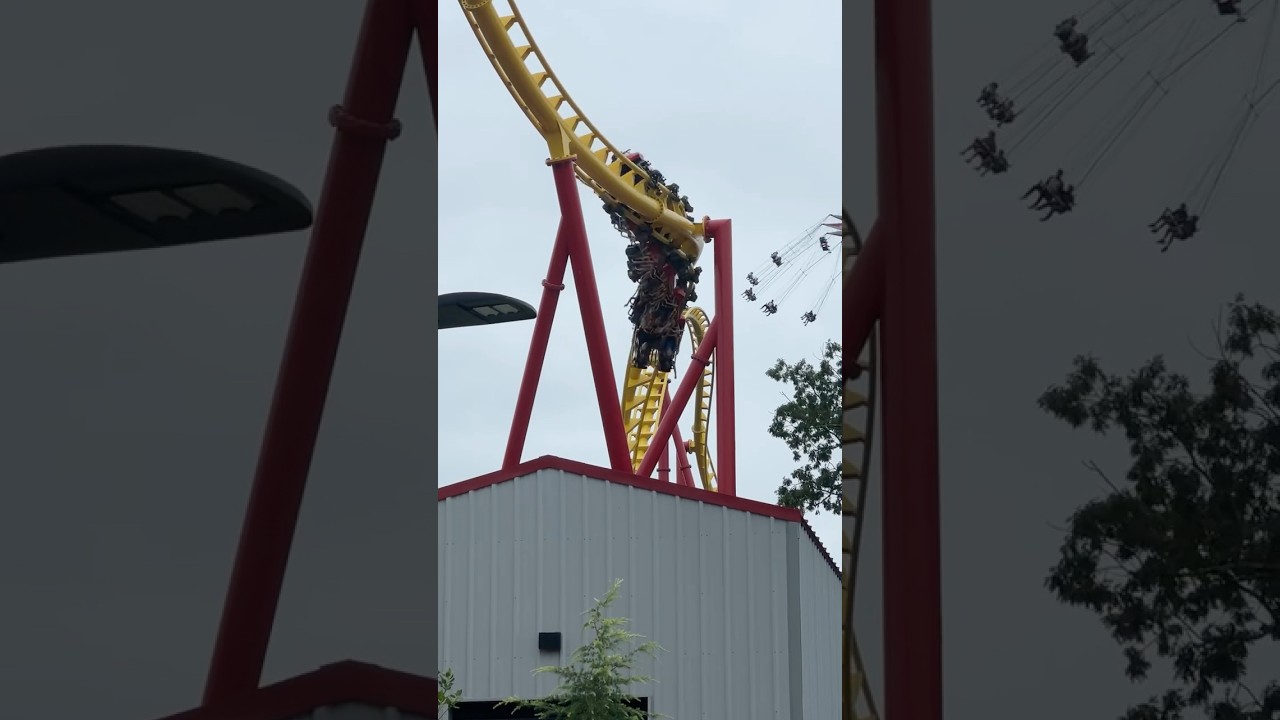 Backwards Inversion | Flash: Vertical Velocity, Six Flags Great Adventure