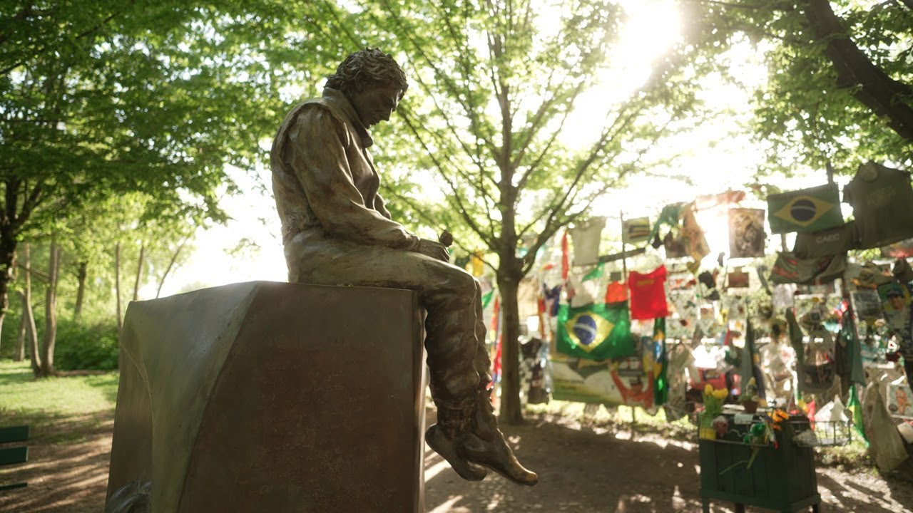 Traguardi! Il nostro amico Ayrton