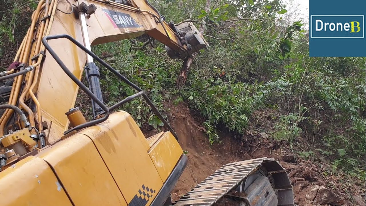 Road Less-Hill SANY Excavator-Making Mountain Side New Road