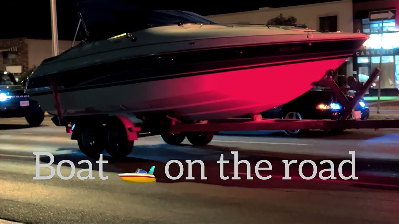 Boat 🛥️ on the roads #colorfullife 