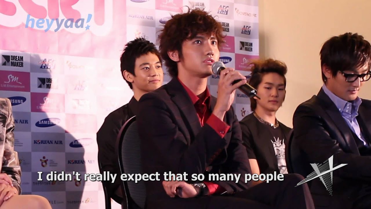 SMTown LA Press Conference (Part 2) TVXQ! U-Know (Yunho) and Max (Changmin) English sub - heyyaa! HD