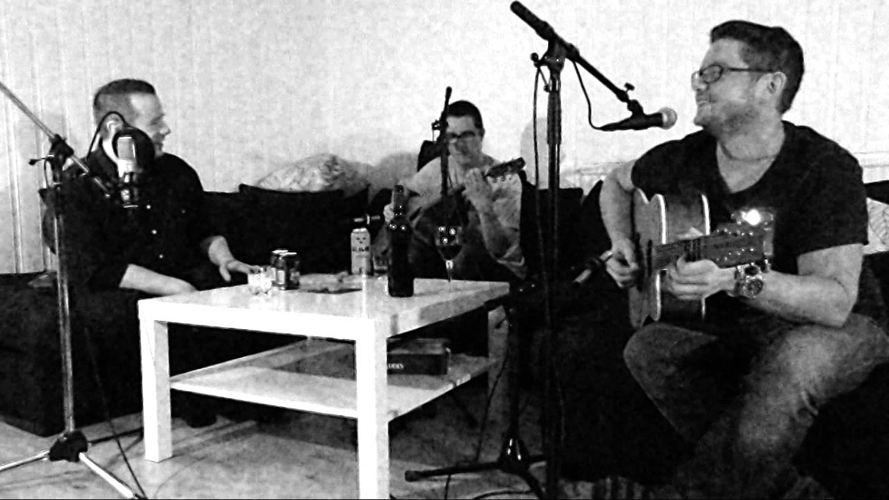 God's Love - Bad Religion - Acoustic Cover - Roadkill Joey