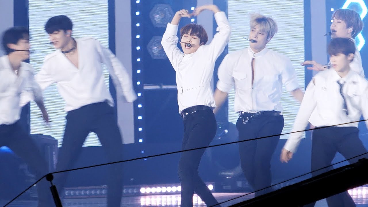 X1 : 웃을 때 제일 예뻐 Like Always : 송형준 SONG HYEONGJUN 직캠 fancam : 광화문광장 191006