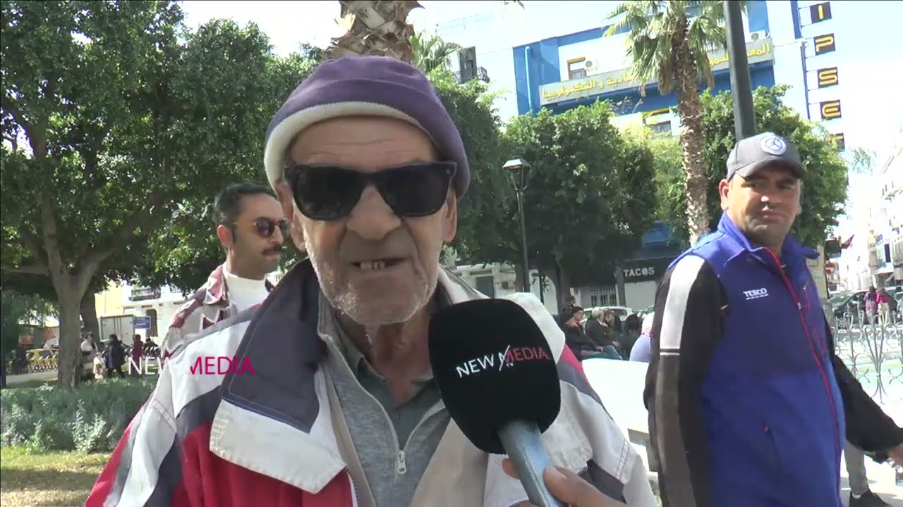 يمجد الراحل الحبيب بورقيبة .. كان له الفضل في إخراج المستعمر وبناء تونس مع رجال وطنيين ❤️ 🇹🇳