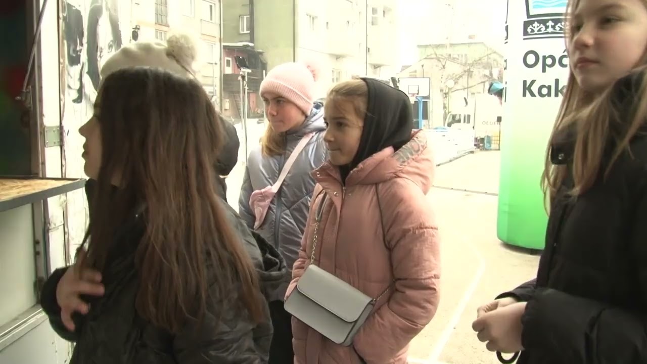 U Kaknju otvoreno klizalište za djecu i mlade