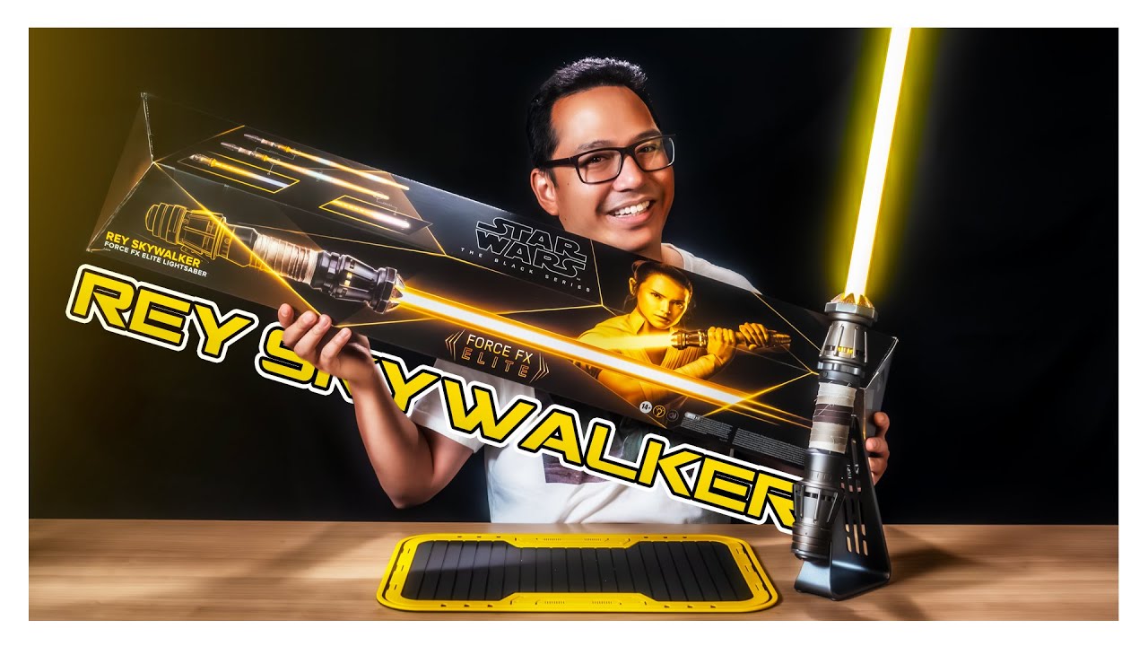 Rey Skywalker's Force FX Elite Lightsaber by Hasbro | Unboxing