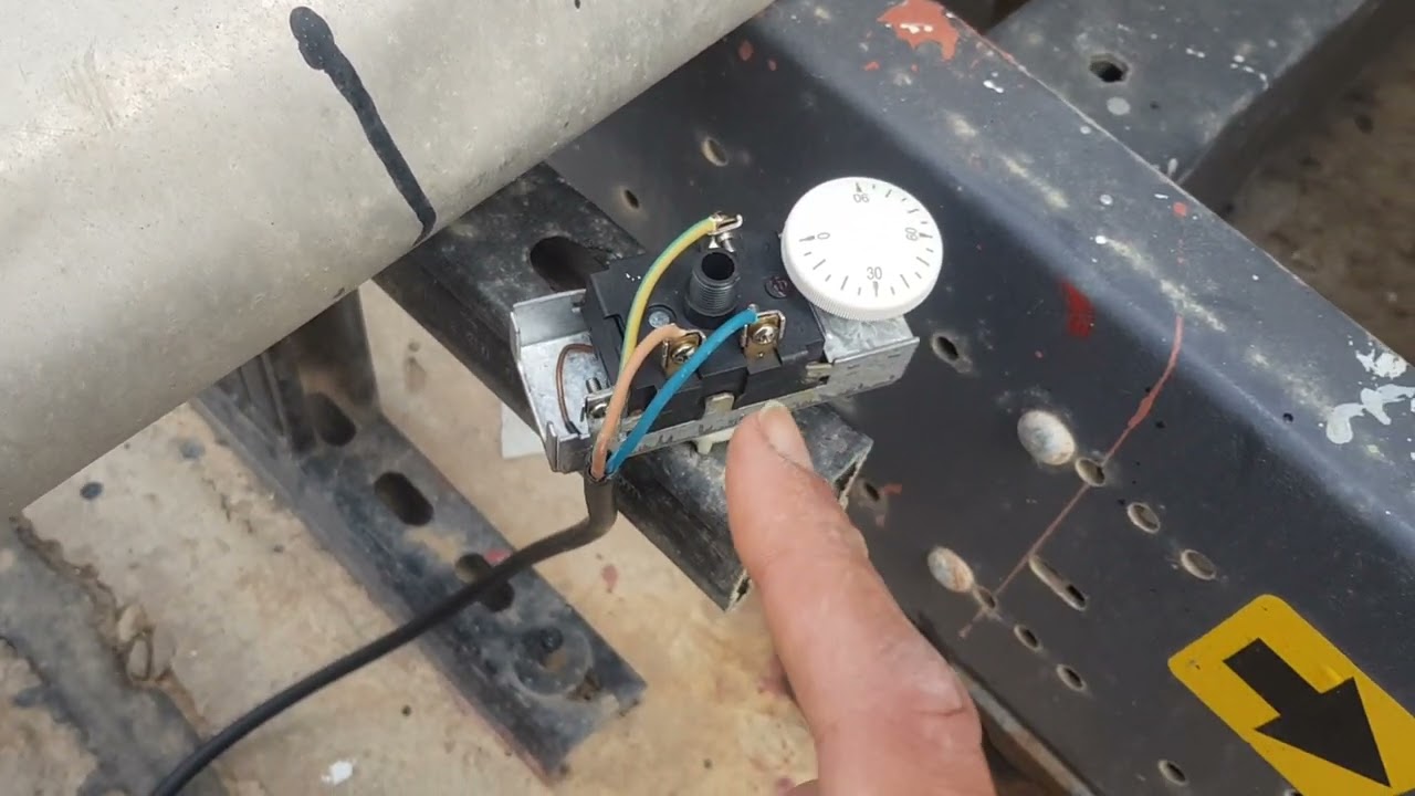vanne a 3 voies motorisée avec thermostat cablage شرح مبسط