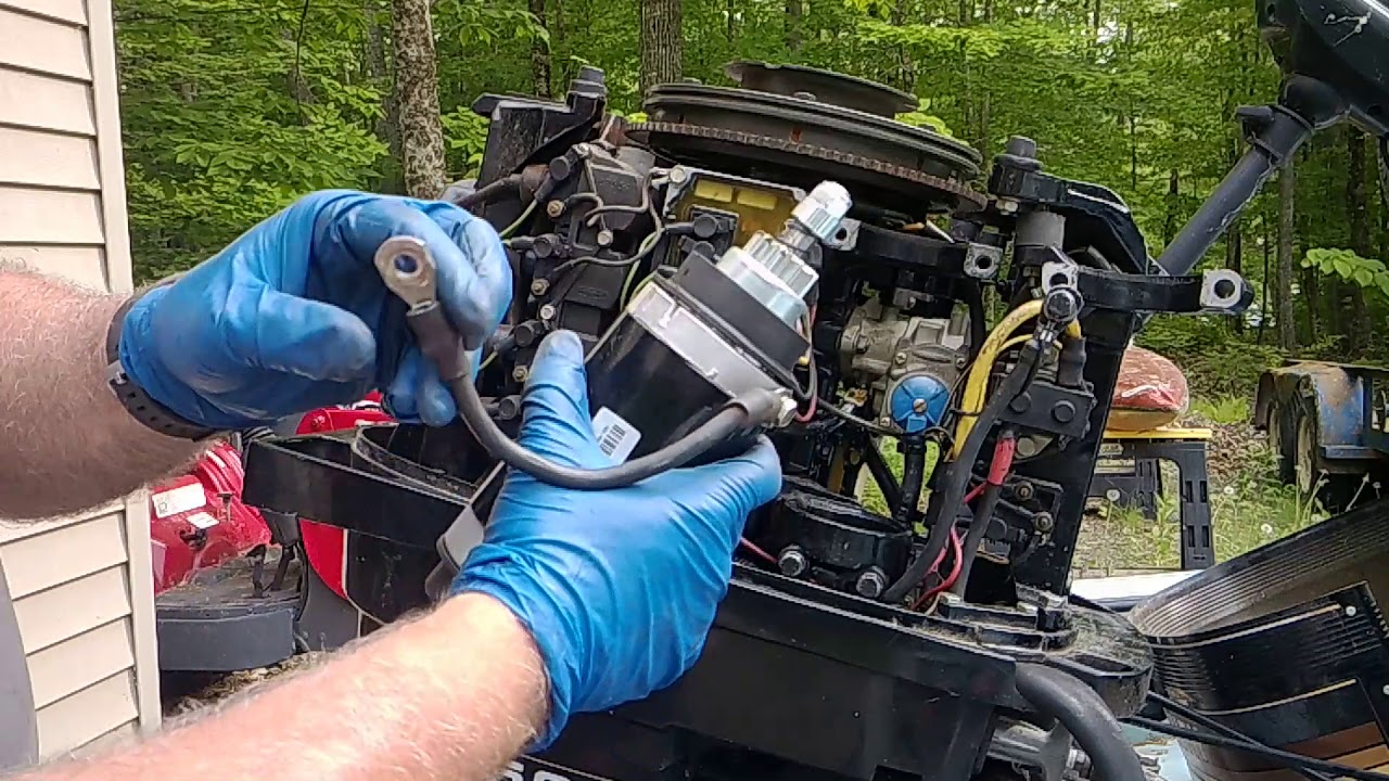 DYI 50 hp Mercury outboard two stroke starter repair