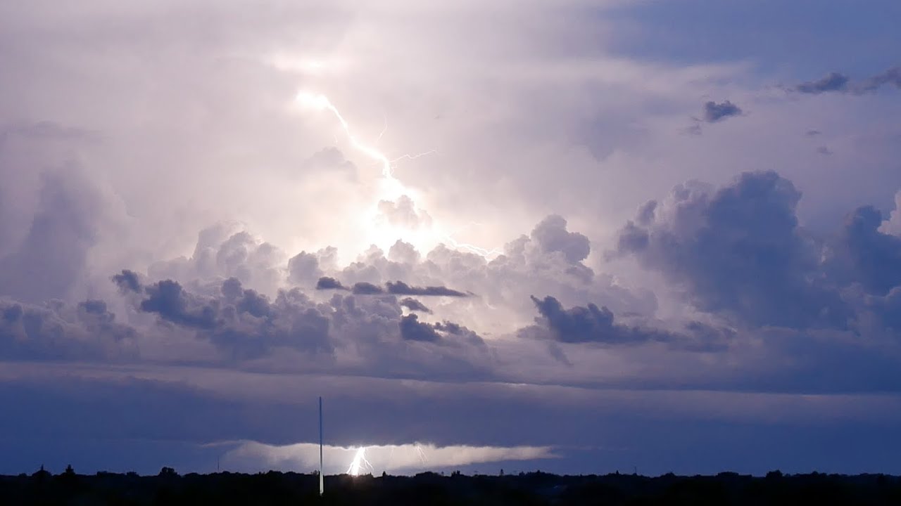 Incredible Lightning Over Central FL (6/22/2020)