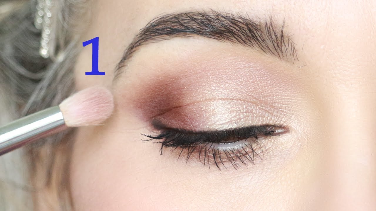 Impara a fare un trucco occhi con 1 solo pennello da sfumatura