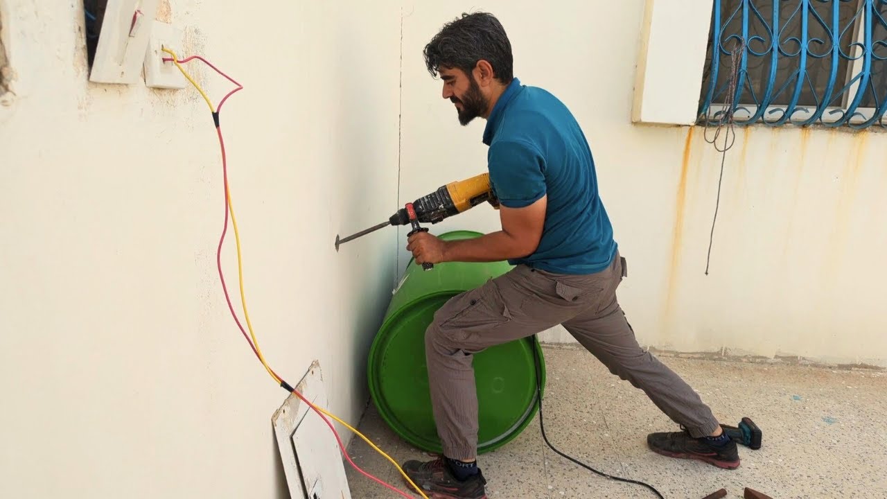 استخراج المياه من دار ابو خالد