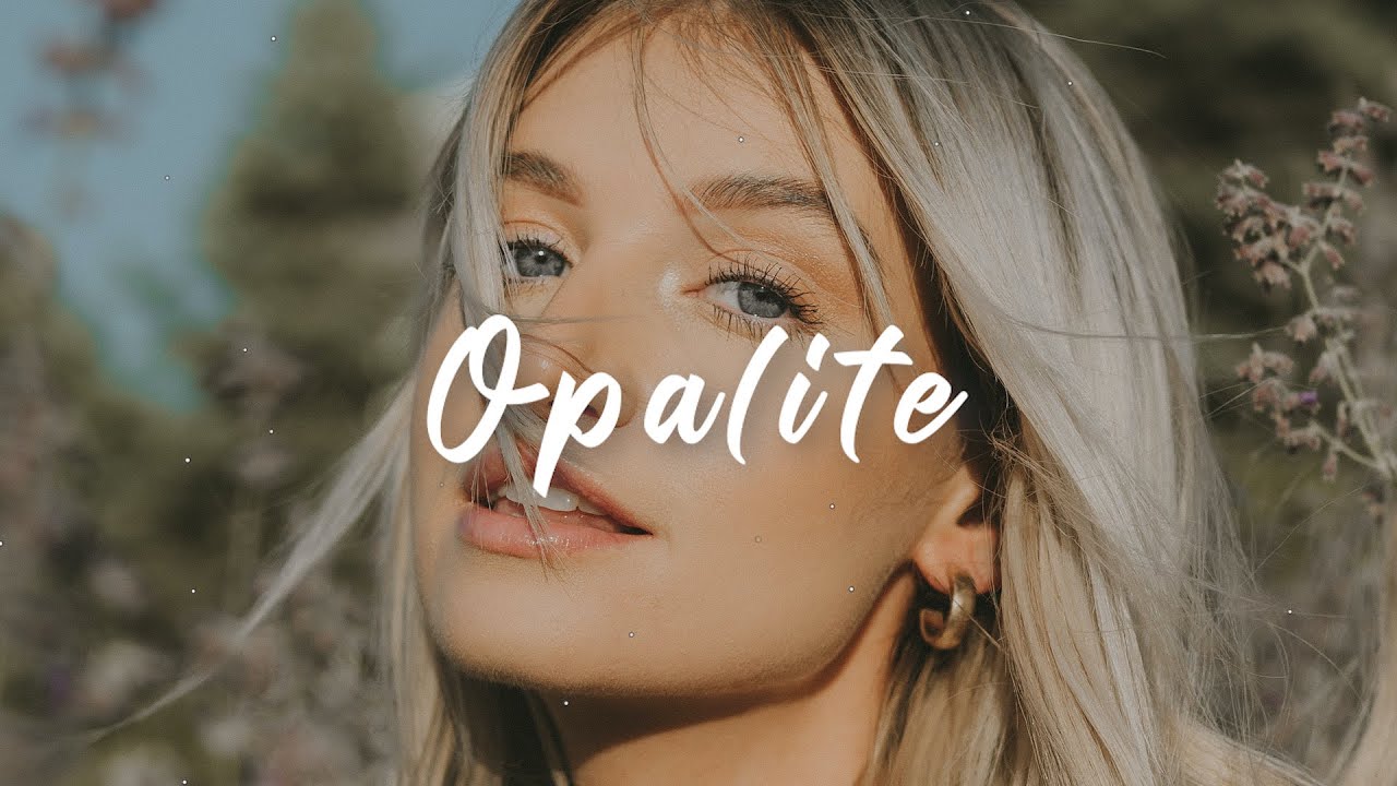 Taylor Swift ~ Opalite (Lyrics)