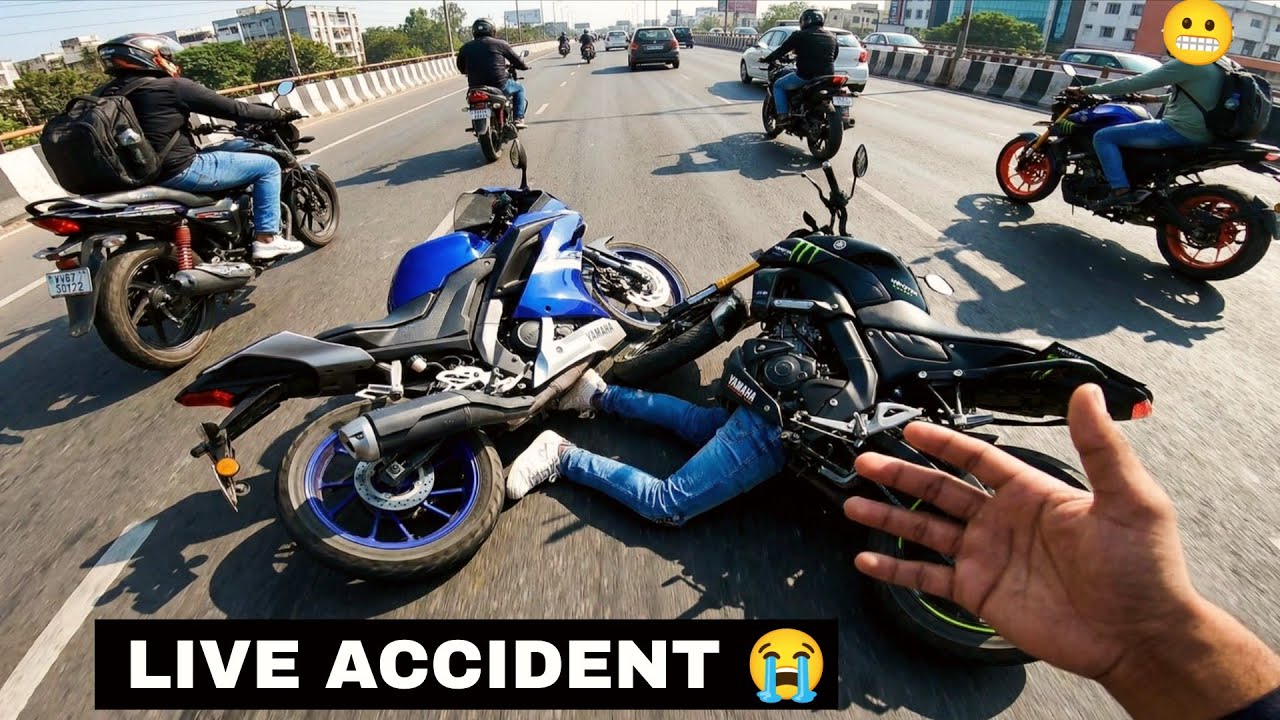 Yamaha R15 আর MT15  ভানায়ক Accident 😭 