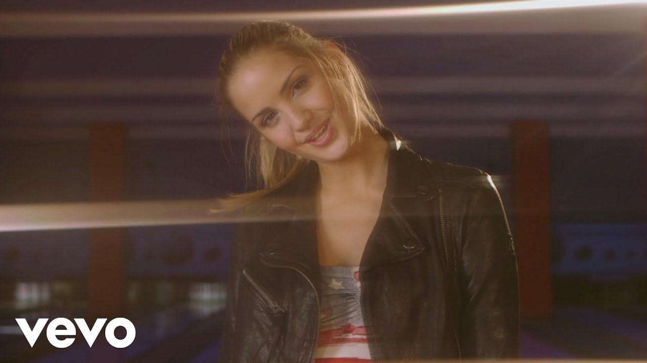 Adel&eacute;n - Bombo
