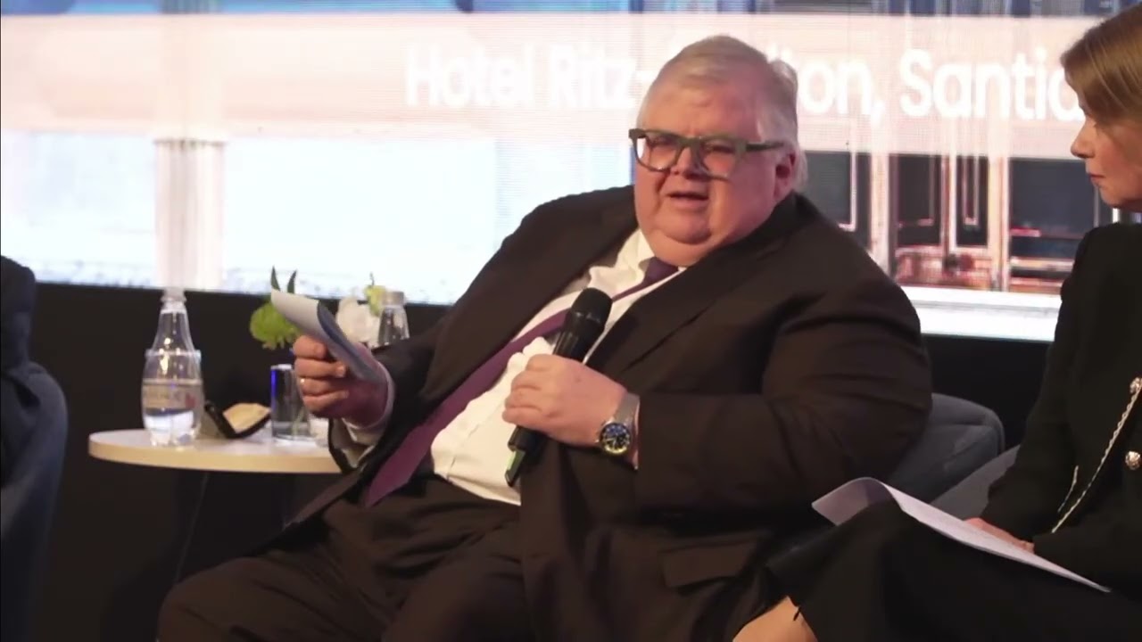 Panel “Retos de la política monetaria en tiempos de incertidumbre política económica”