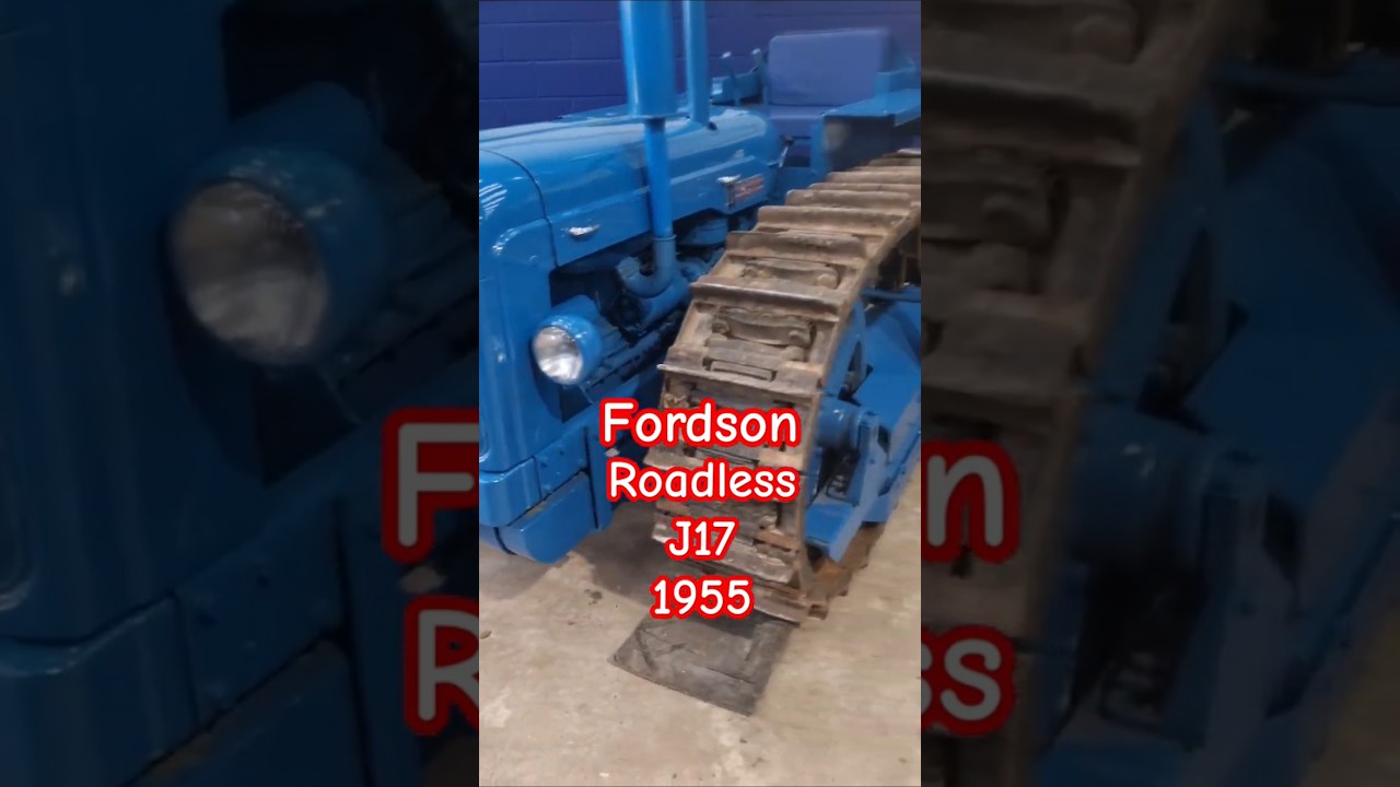 Fordson Major Roadless J17 restored 1955 #youtubeshorts #heavyequipment #tractor #vintage #fordson