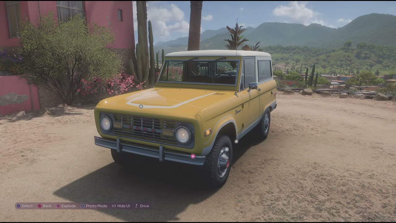 Forza Horizon 5 1975 Ford Bronco Walk around and test drive