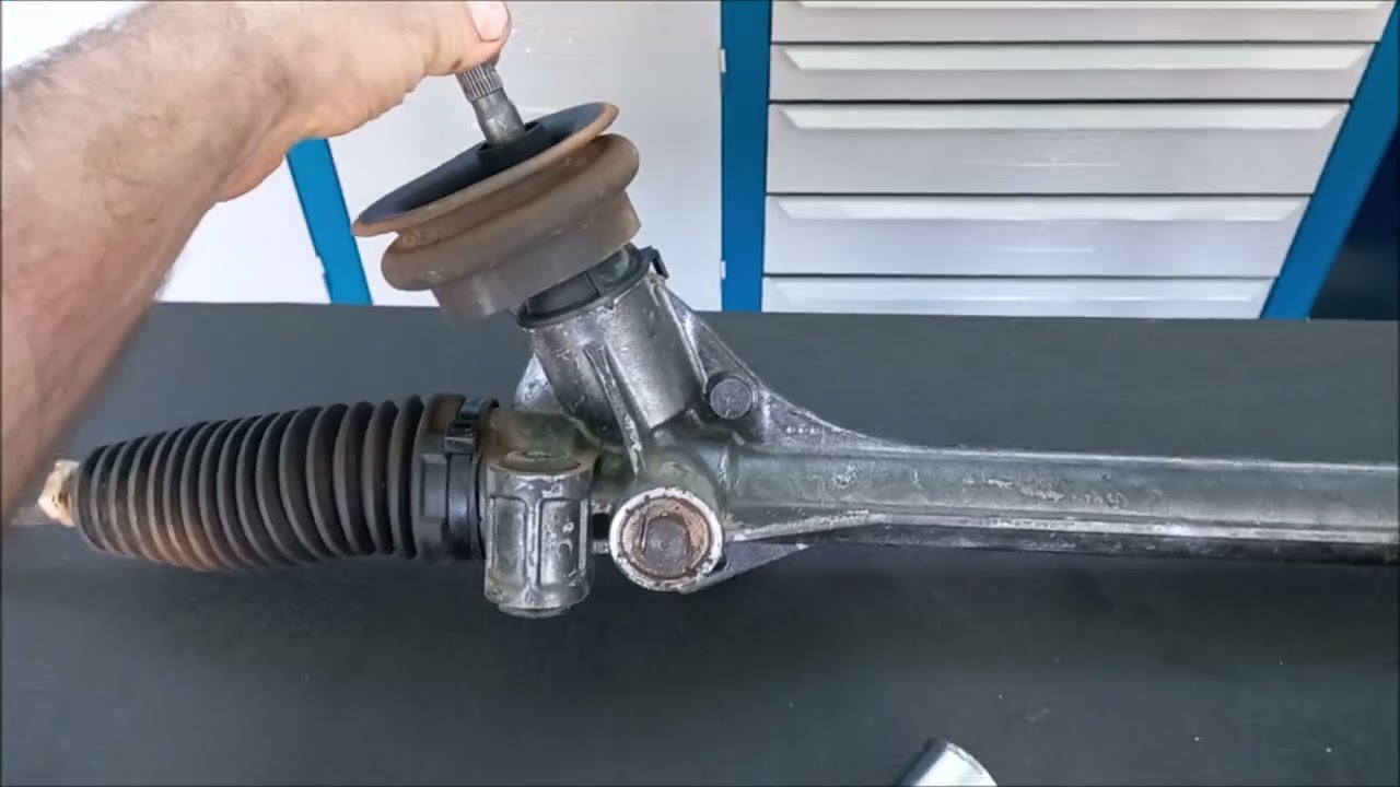 ONIX COM BARULHO NA DIREÇÃO ELÉTRICA.