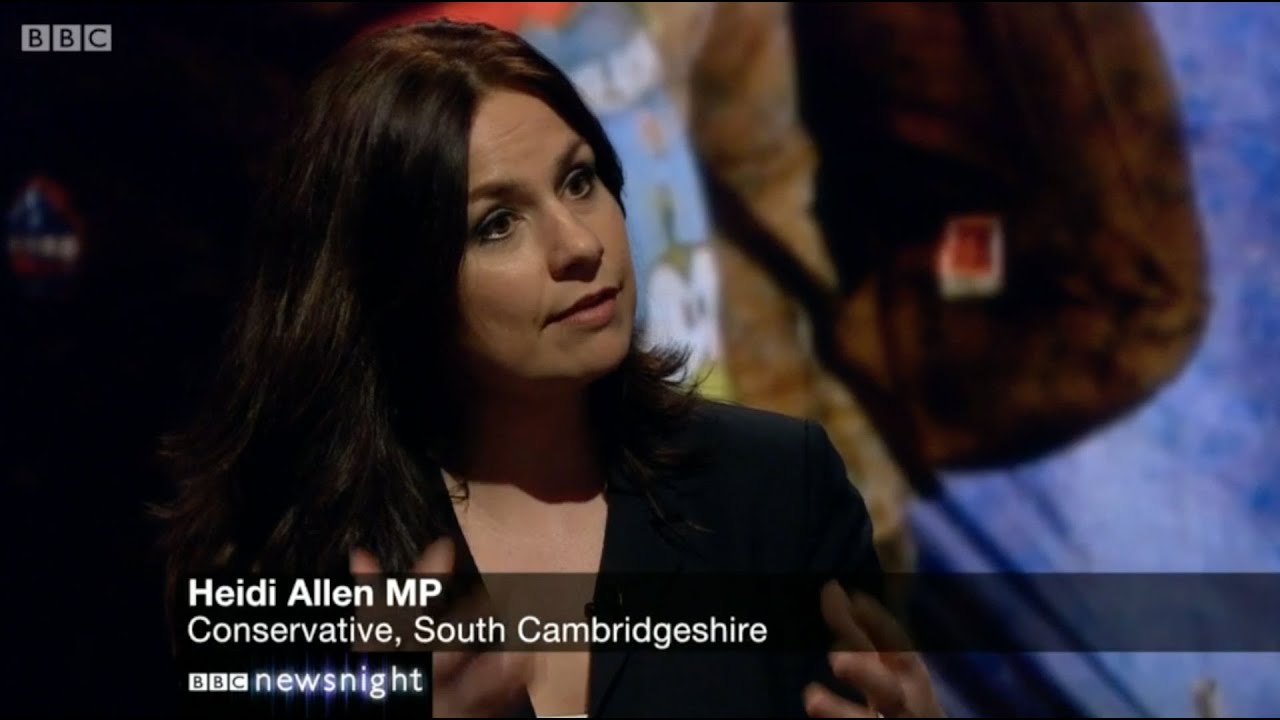 Heidi Allen MP - in Lesbos with Save The Children (3)