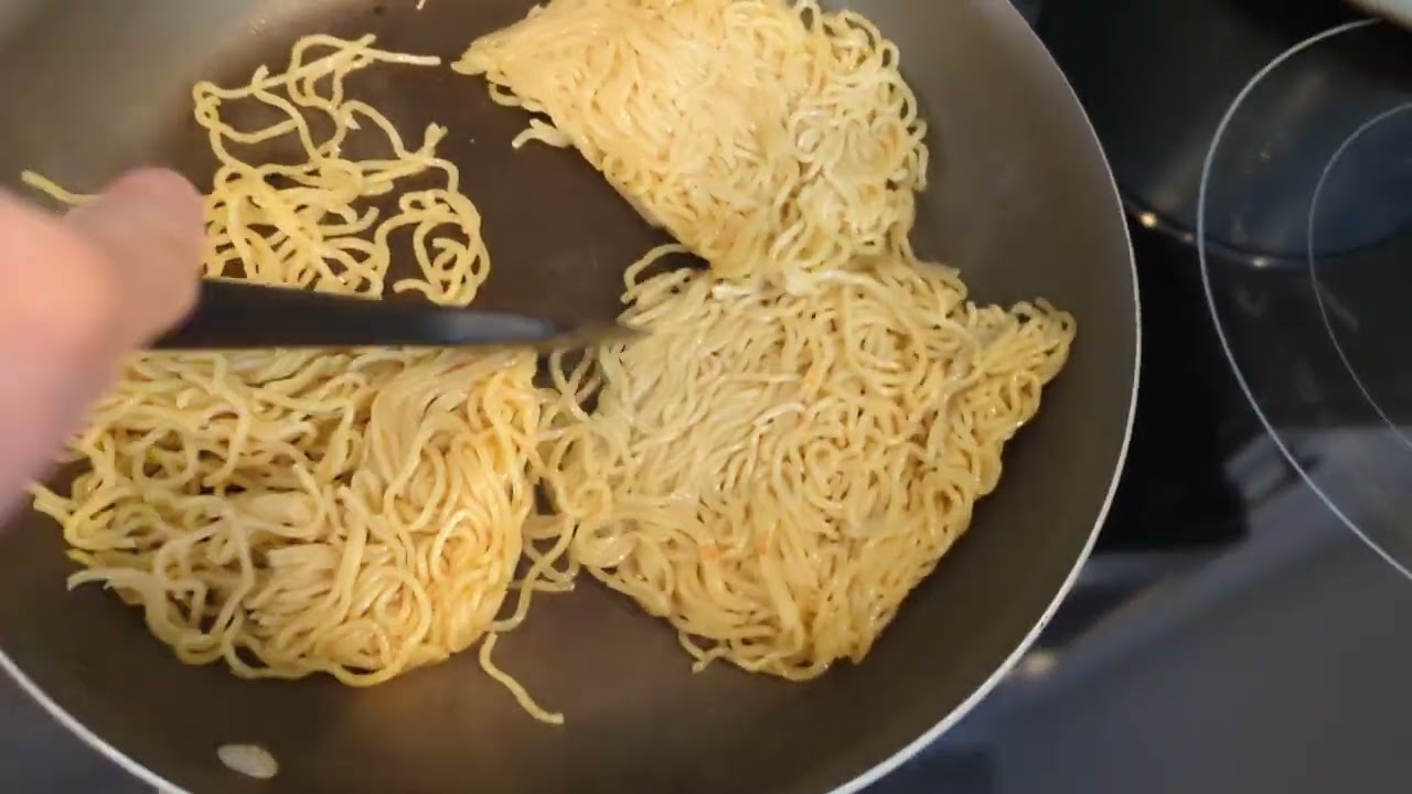Pulmuone Beef Stir Fry Noodles
