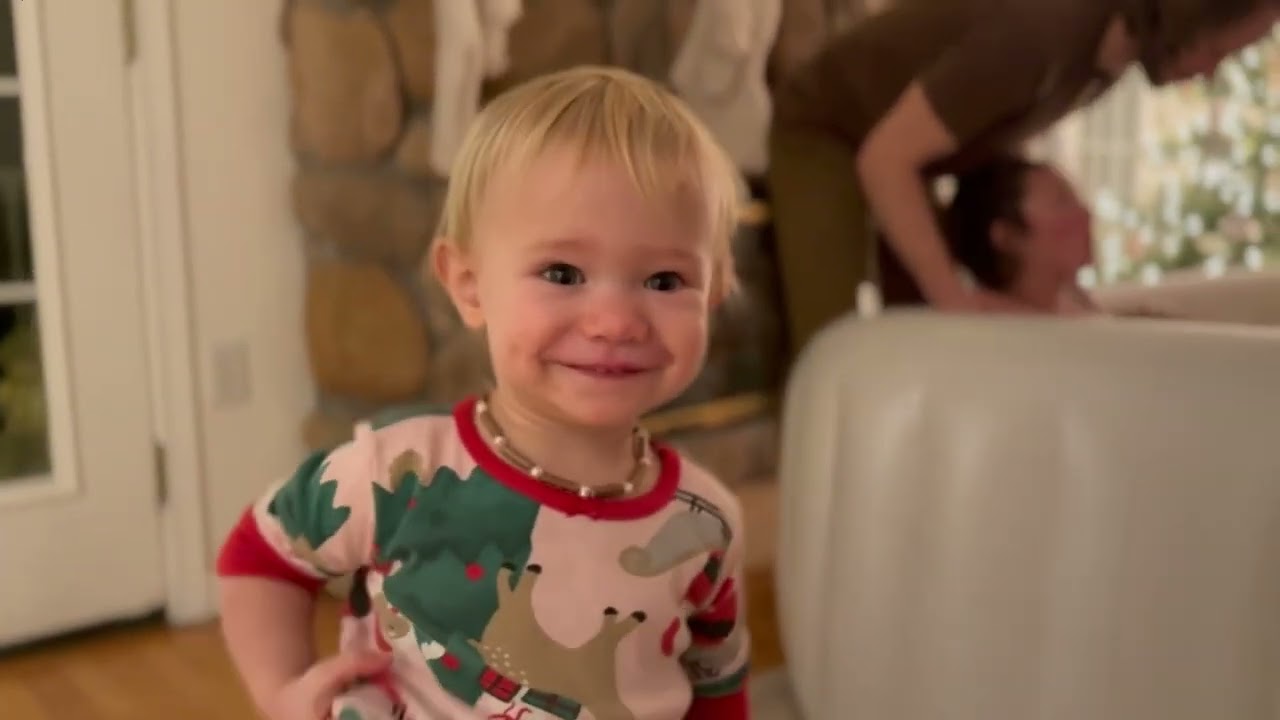 Unassisted Freebirth-the home birthof Calla Dove