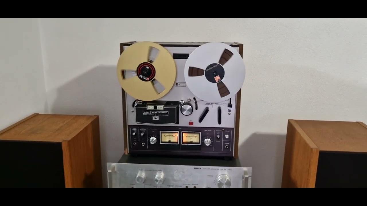 Akai GX-210D