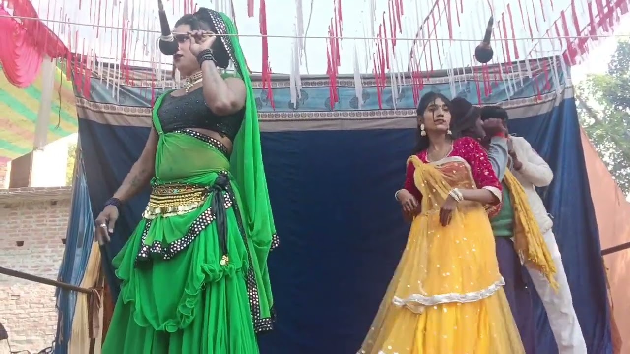 दिल किसी की चाहत में बेकरार मत करना, वीरेंद्र डांसर के द्वारा जबरदस्त डांस एवं गीत।9369402025
