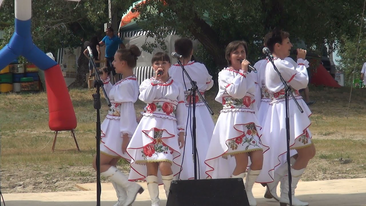 "В огороде черна редька"- народный самодеятельный ансамбль "Донской цвет" Дубовский район