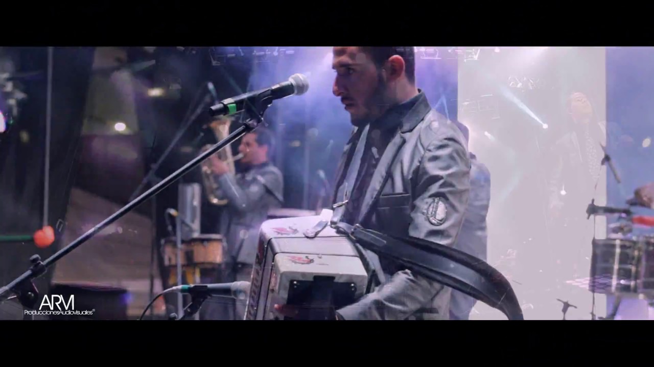 El Pistolero     RSiete Norteño Banda