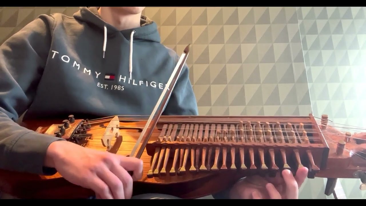 Säkkijärven polkka on Nyckelharpa
