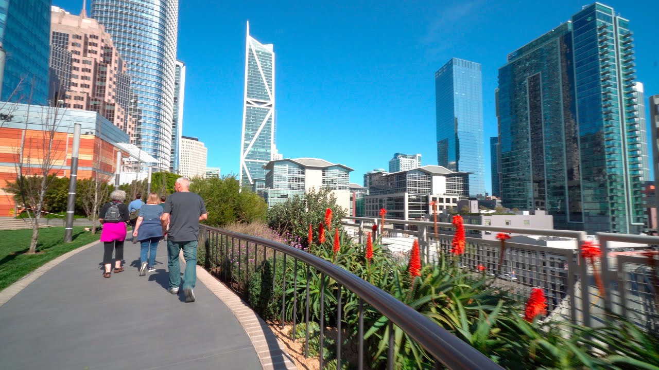 Walking time lapse of Salesforce Park in San Francisco, California USA 2020 - 🎧Ambient Sounds [4K]