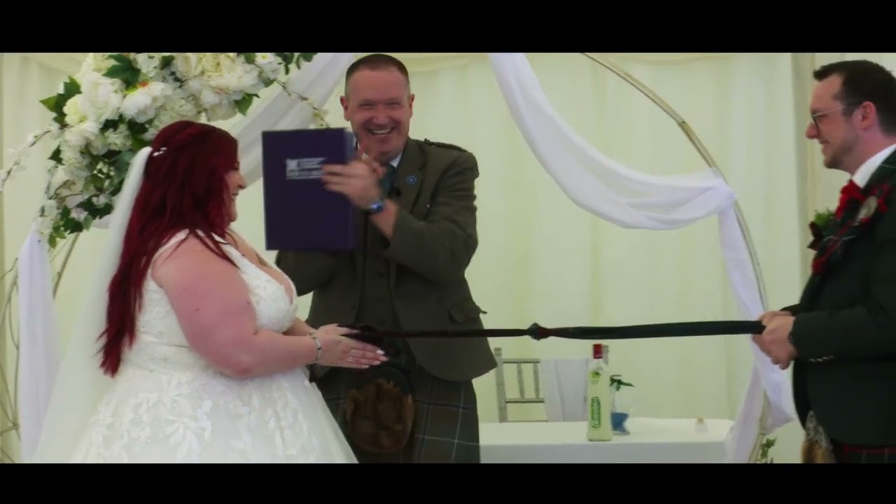 Laura Anne & Jonas, Cornhill Castle