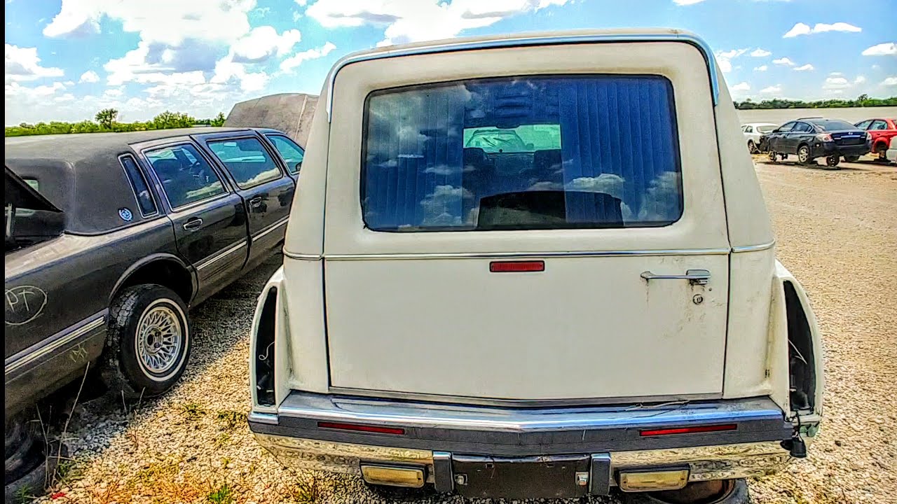 Professional Cars 1995 Lincoln Limousine | 1996 Cadillac Fleetwood Hearse Junkyard Finds