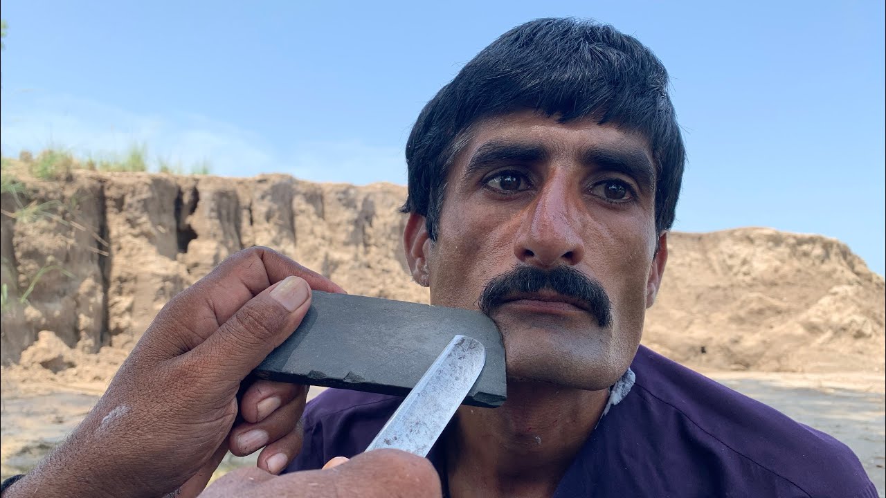 One Stroke Shave ⚔️ Great work Of Old Barber | Amazing Video ASMR 💈