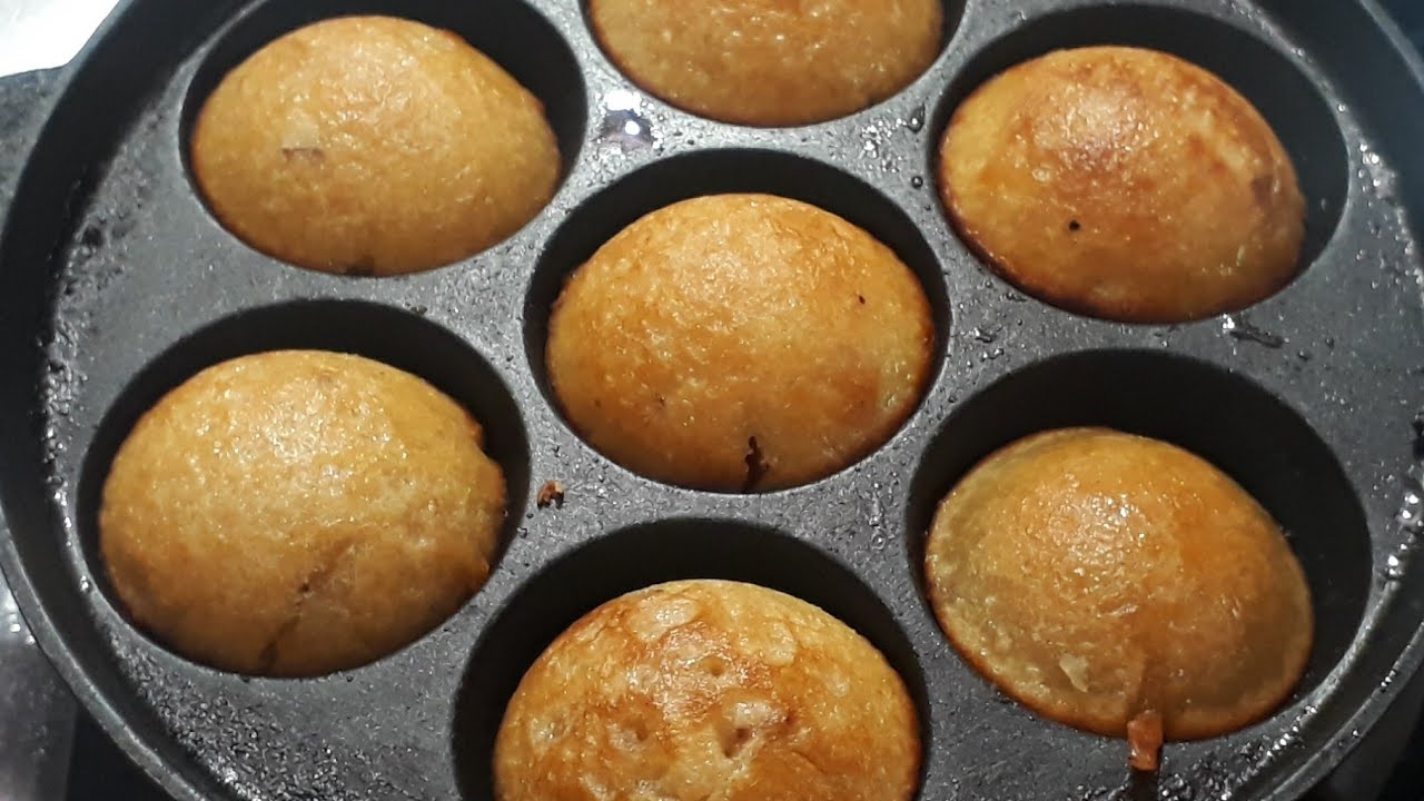 கோதுமை மாவு இனிப்பு குழி பணியாரம்/Instant Wheat Flour Sweet Kuzhi Paniyaram