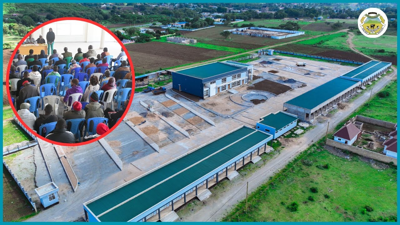 MKURUGENZI HANANG' AKUTANA NA WADAU KUELEKEA KUANZA KWA STENDI YA MABASI DR. SAMIA.