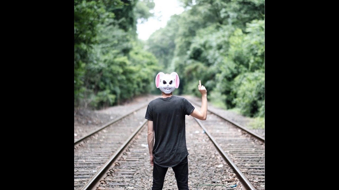 Avi Snow - Rushing Through My Head (Official Video)