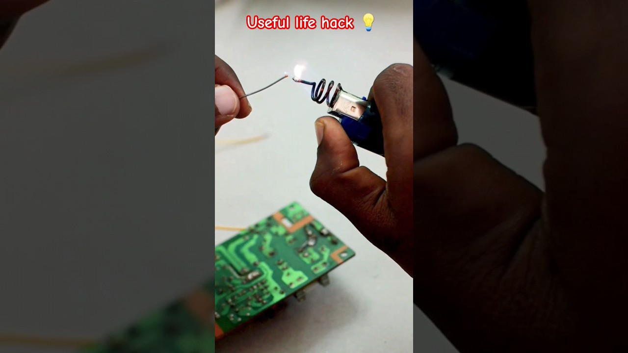 Emergency soldering tricks without soldering iron. 💡 #shorts #lifehacks #youtubeshorts #diy