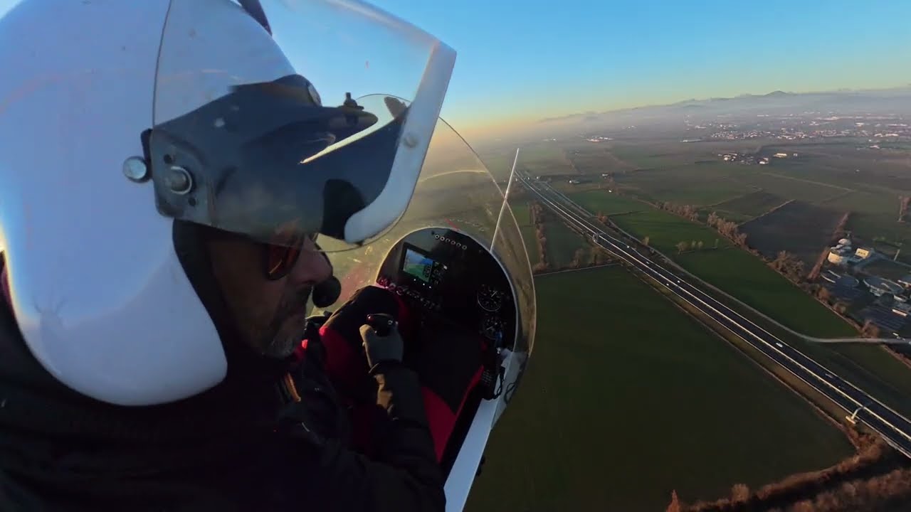 PLAYING A MAGNI M16 GYROPLANE IN SOFT AEROBATICS AND TESTING NEW KANARDIA NESIS LITE