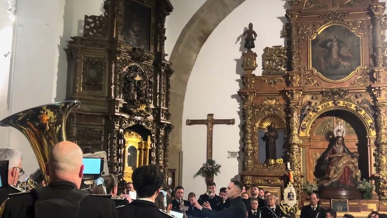 Agrupación musical Santo Cristo, de la bienaventuranza de León marcha Pietas.