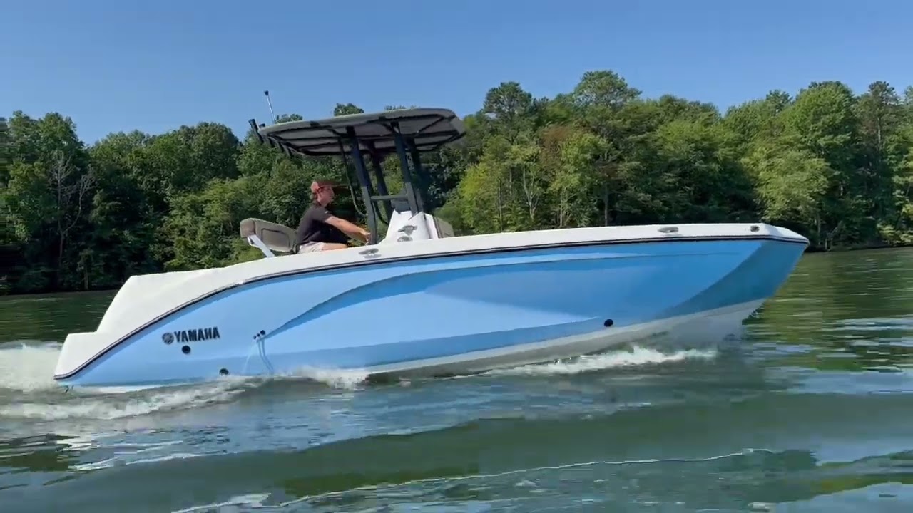 A first look at our Yamaha 222 FSH Sport