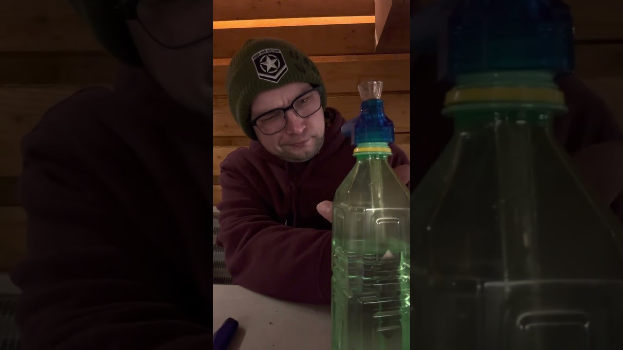 Top puff + aloe water bottle